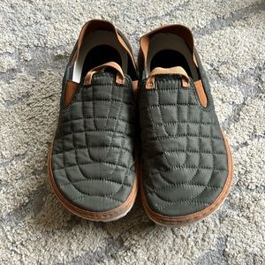 Merrill shoes women's size 9 Green Pine hut mix sneakers casual comfort J004426